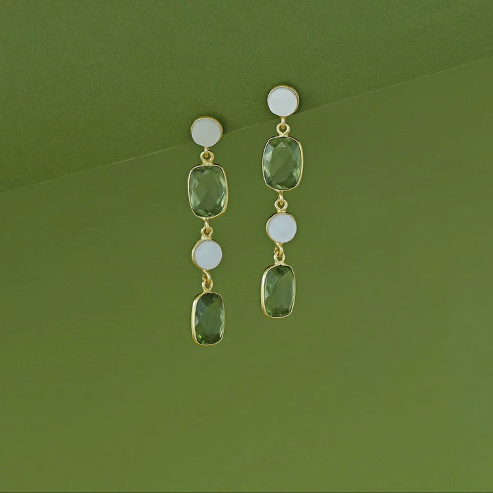 Eshita Golden Dual MOP + Glossy Earring