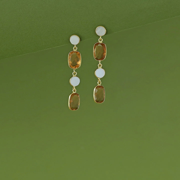Eshita Golden Dual MOP + Glossy Earring