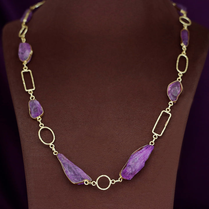 Jisna Golden Hammered Rectangle Circle Dyed Stone Neckpiece