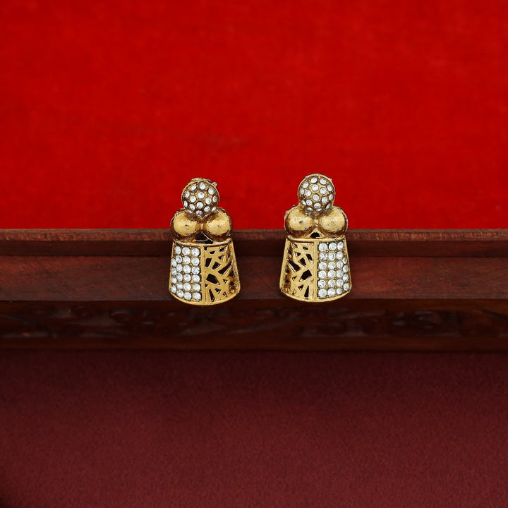 Samvrudhi Rectangle Stoned  Short Neckpiece With Earring