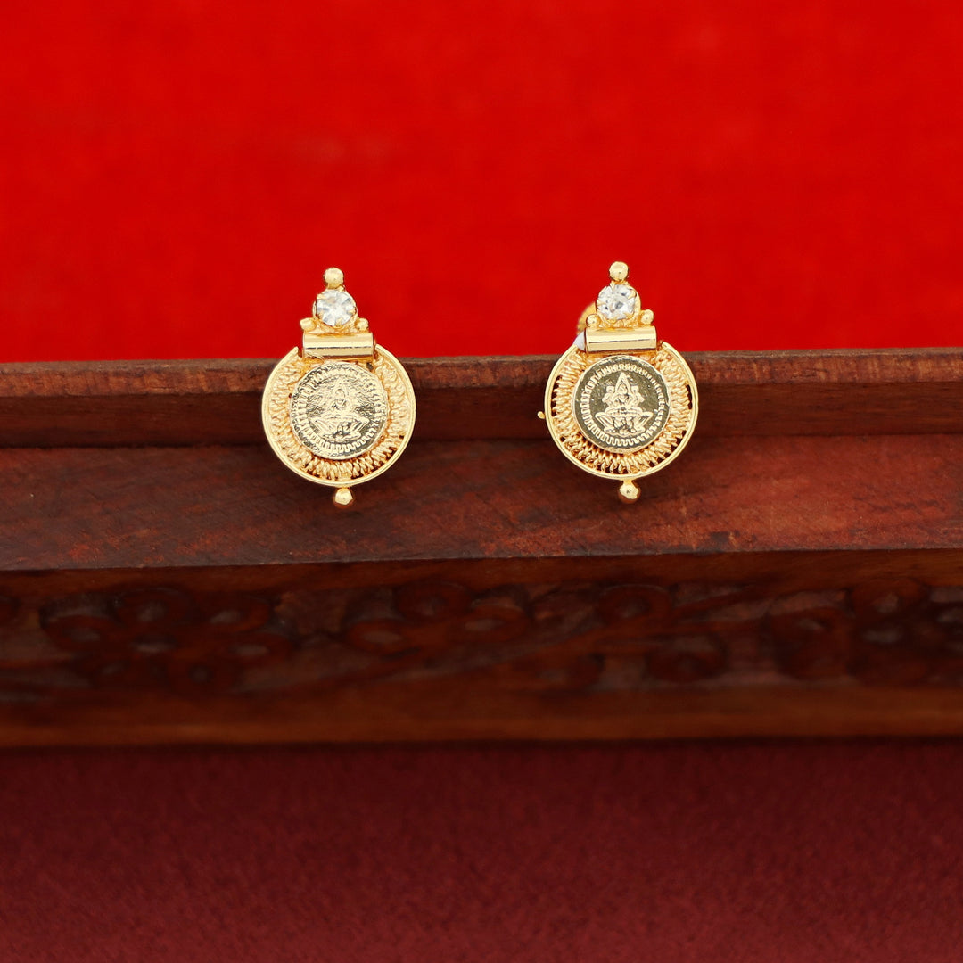 Sudha Devi Golden Kashi Stud