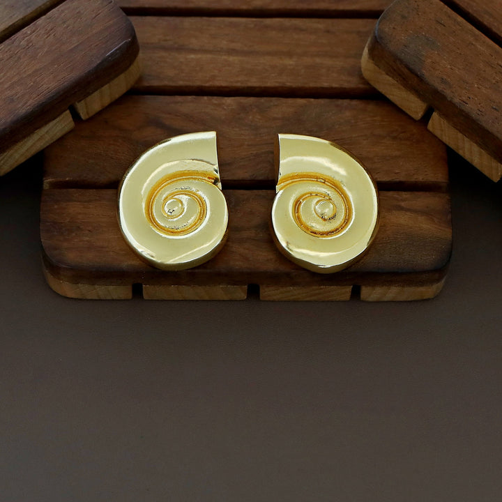Aviana Golden Snail Shape Choker With Earring