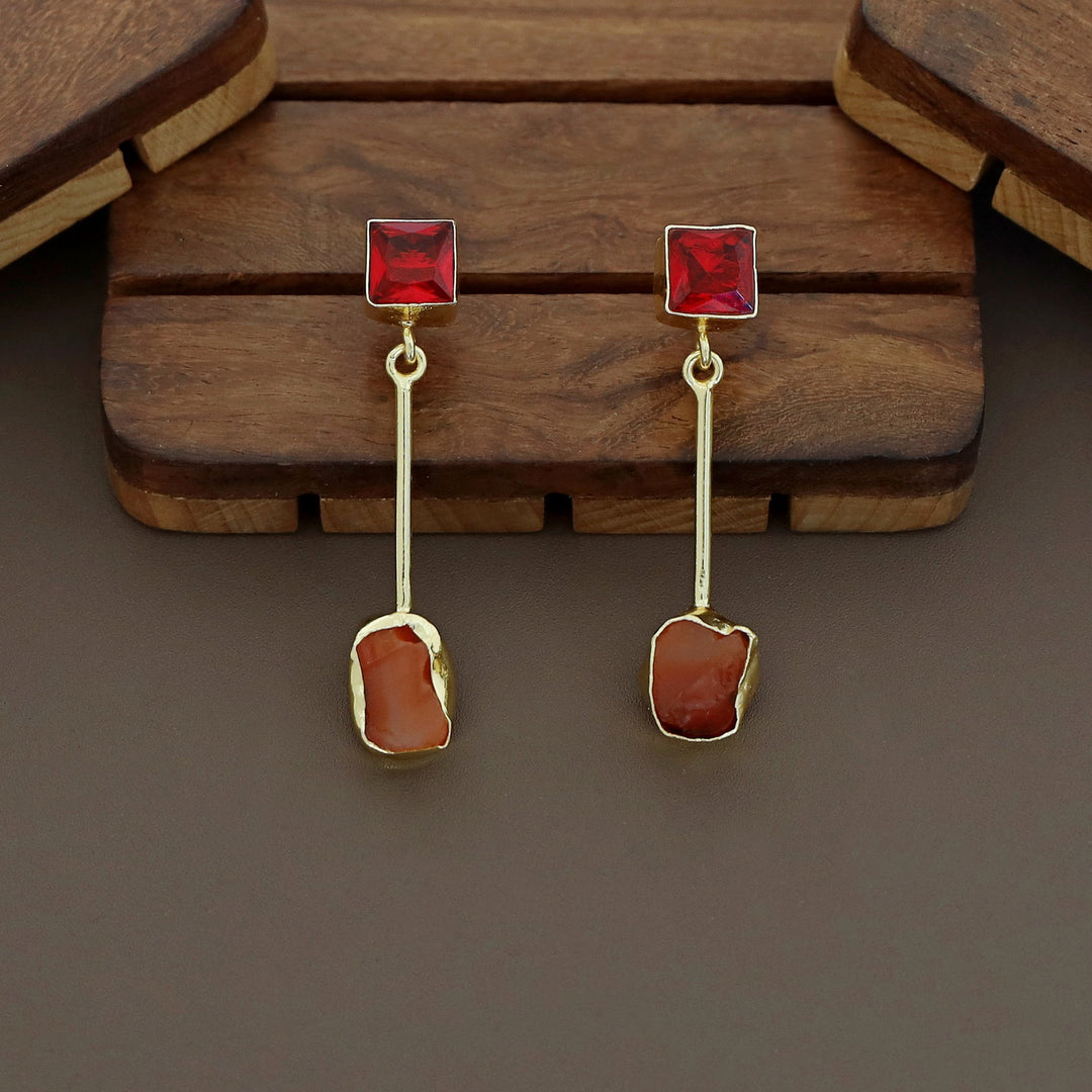 Golden Glossy Square And Raw Stone Neckpiece With Earring
