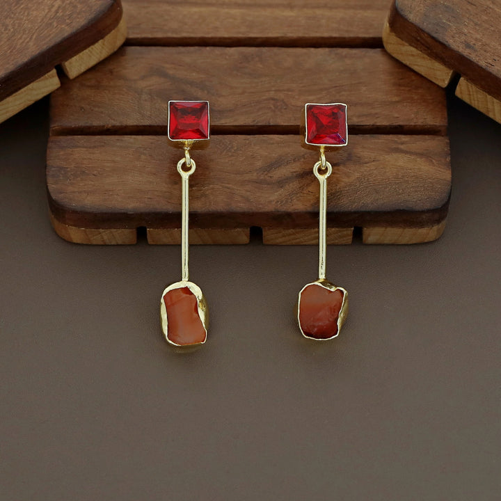 Golden Glossy Square And Raw Stone Neckpiece With Earring