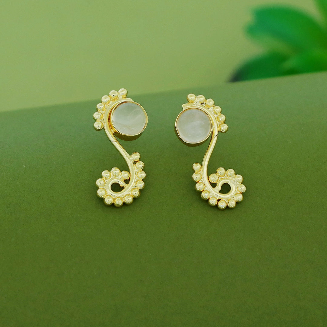 Janan Golden Ball Circle Natural Stone Earring