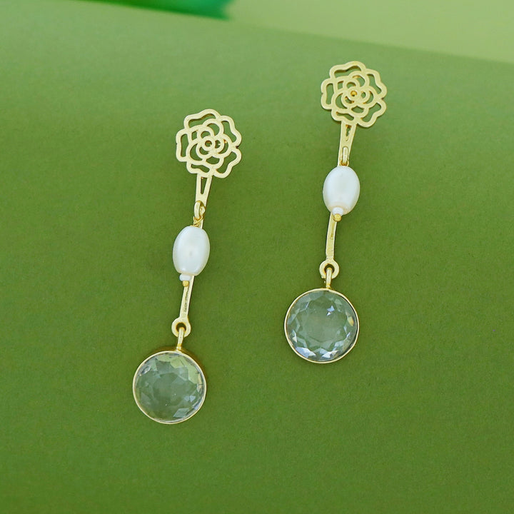 Golden Mini Raazi Flower Stick Pearl Glossy Earring