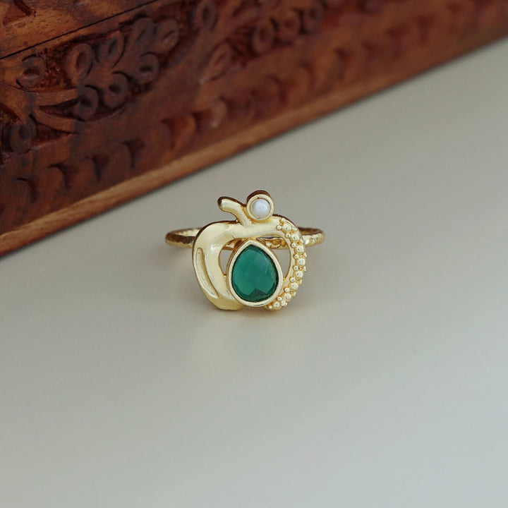 Alasca Golden Hammered Glossy Pearl Apple Ring