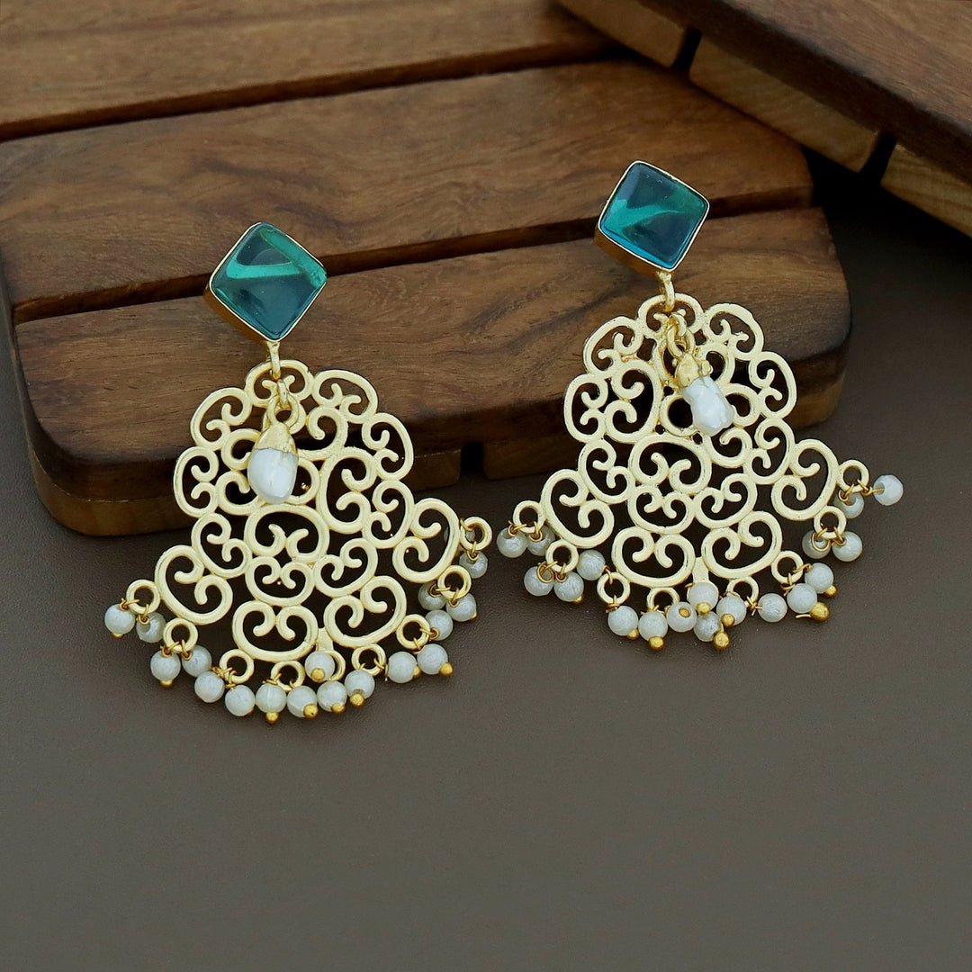 Golden Niralika Pearl Baroque + Glossy Stone Earring
