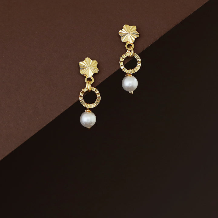 Midhia Floral Pearl Stud
