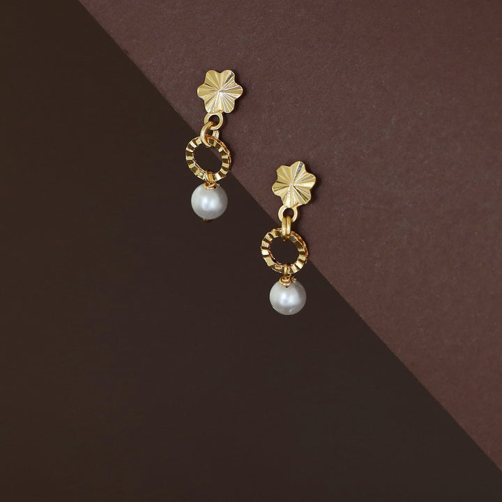 Midhia Floral Pearl Stud