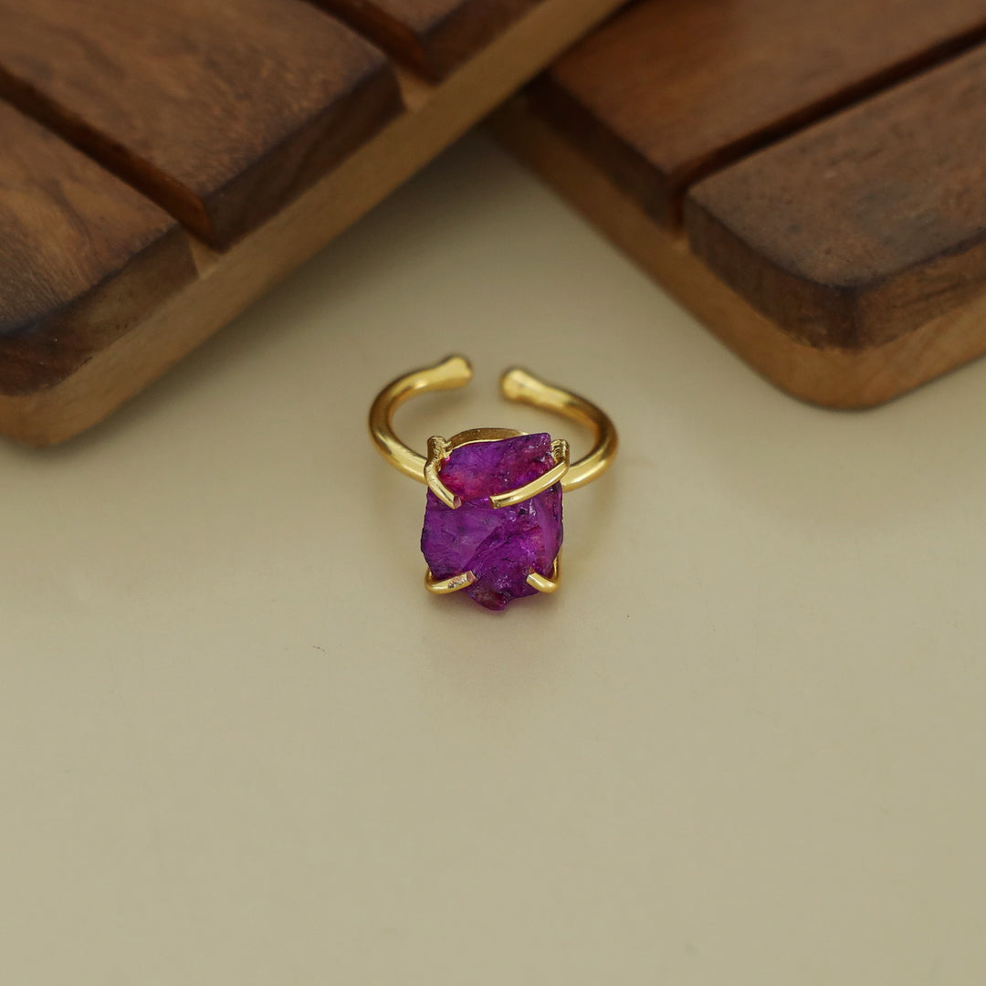 Dilrupa Raw Stone Ring