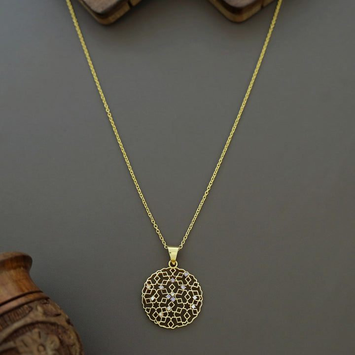 Keima Golden Circle Pendant Neckpiece