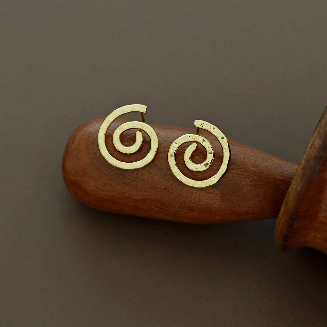 Jenna Golden Hammered Spiral Earring
