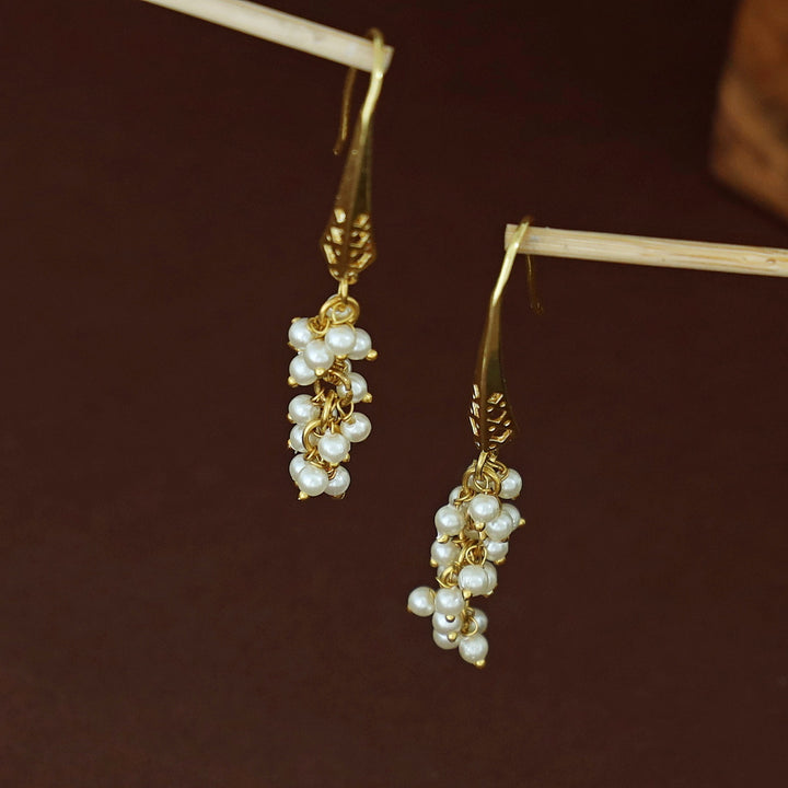 Lindy Golden Pearl Bunch Drop