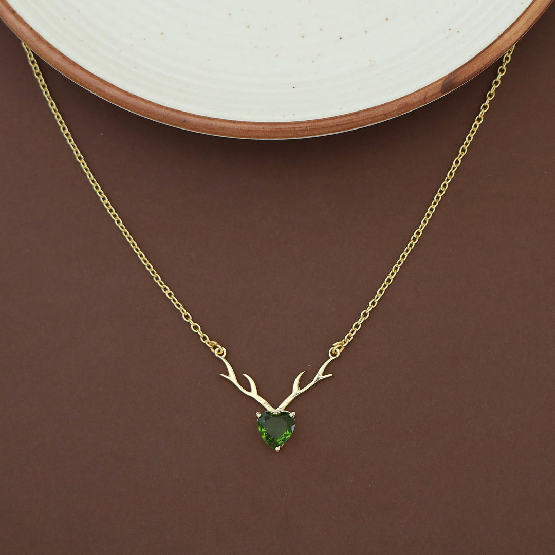 Ekansha Glossy Heart Deer Horn Neckpiece
