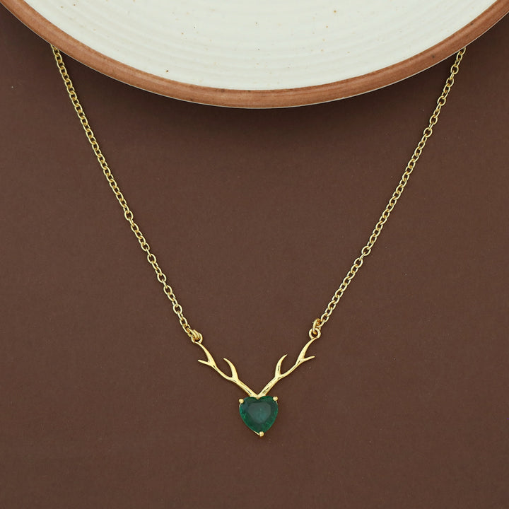 Ekansha Glossy Heart Deer Horn Neckpiece