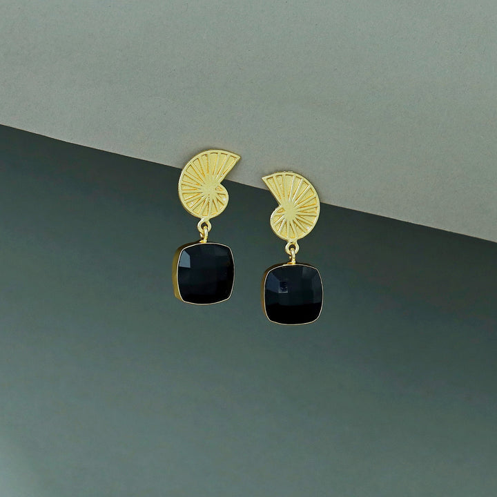 Tanaya Golden Shell Glossy Stone Earring