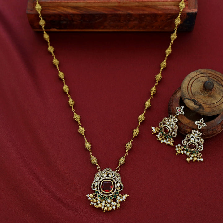 Akshita Gaja AD Stone Neckpiece With Earring