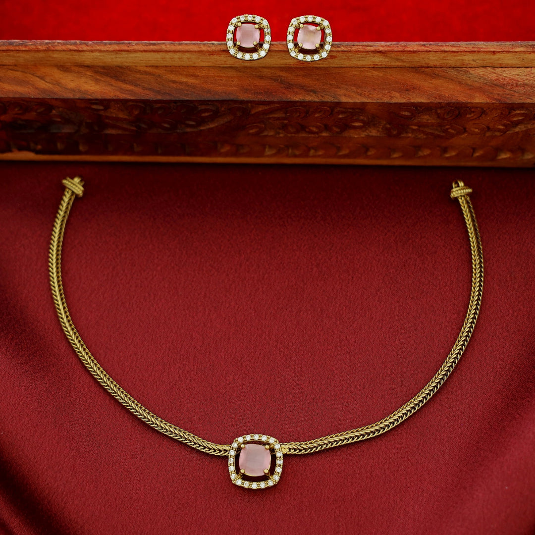 Laasya Curvy Square Choker With Stud