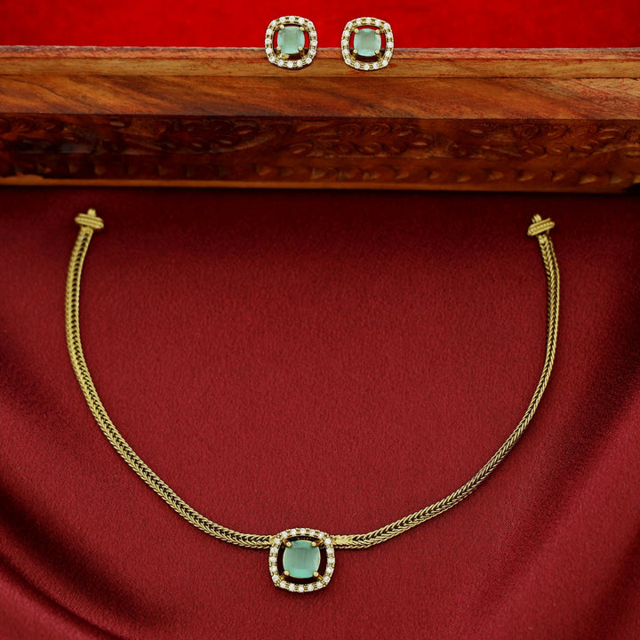 Laasya Curvy Square Choker With Stud