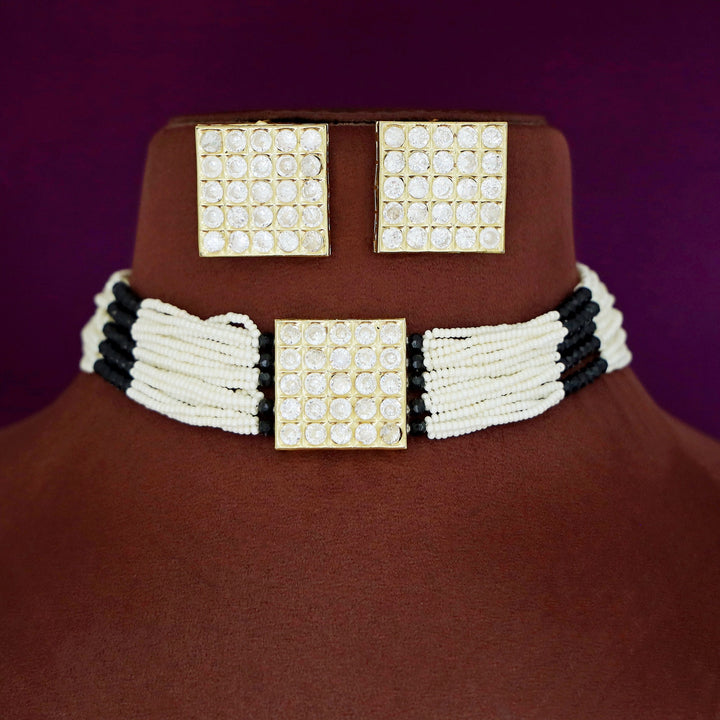 Sreebala Choker With Square Stud