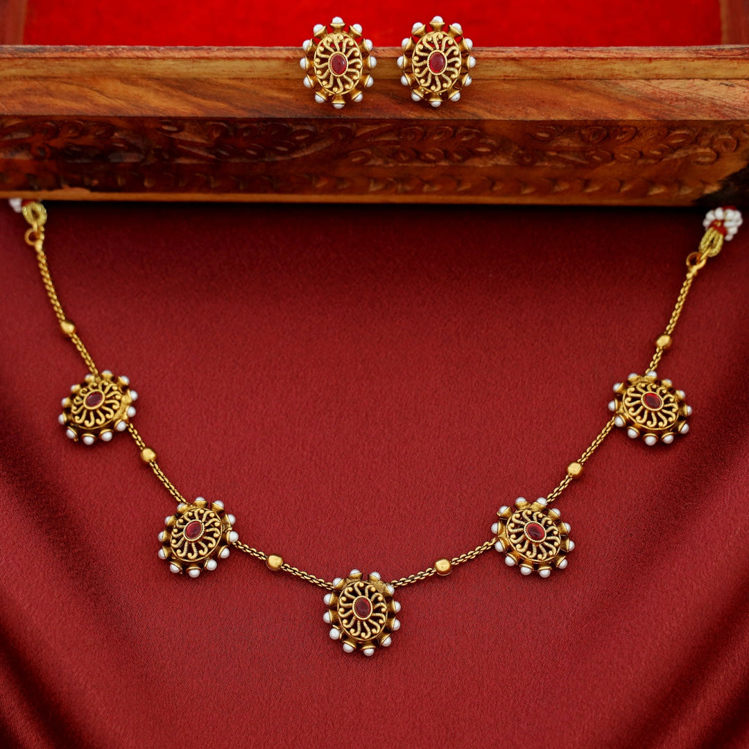 Maheera Oval Pearl Floral Short Neckpiece With Stud