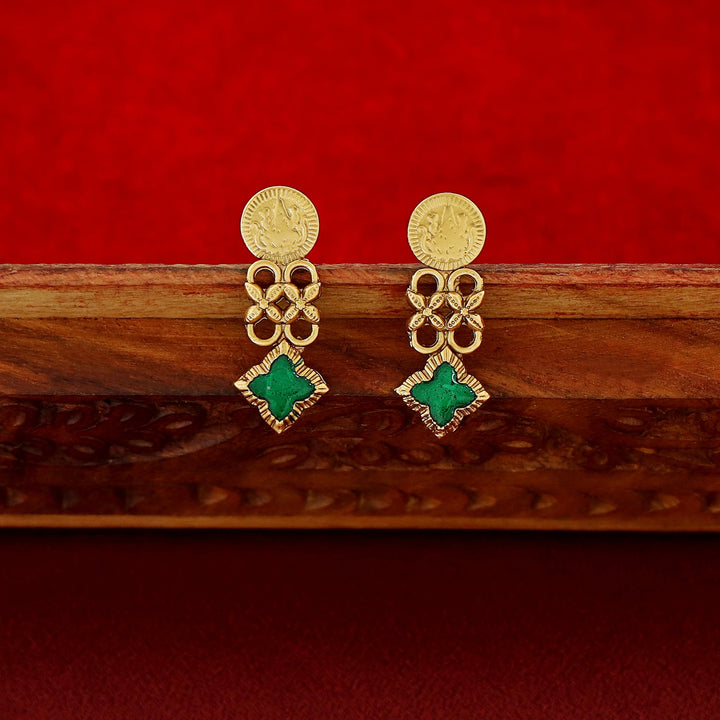 Matangi Kemp Stone Kashi Short Neckpiece With Earring