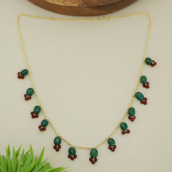 Trivia Golden Chainy Beaded Neckpiece