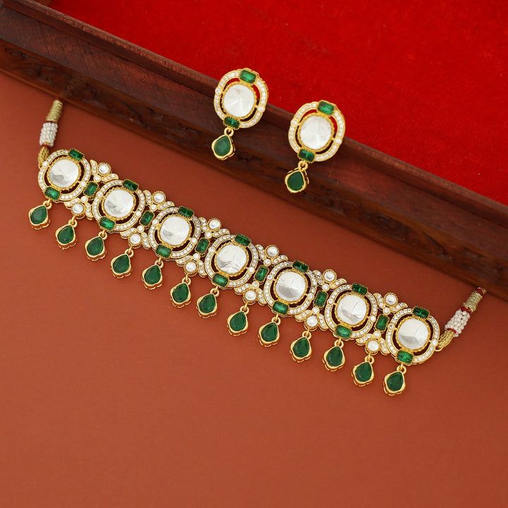 Premium Charmee 7 Kundan Drop Choker With Earring