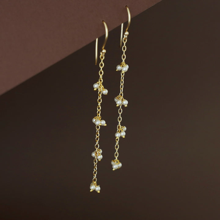 Golden Chainy Cluster Pearl Drop