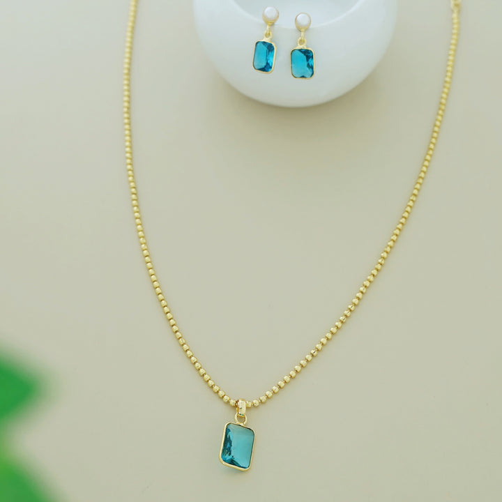 Glossy Rectangle Ball Chain Neckpiece with Pearl Earring