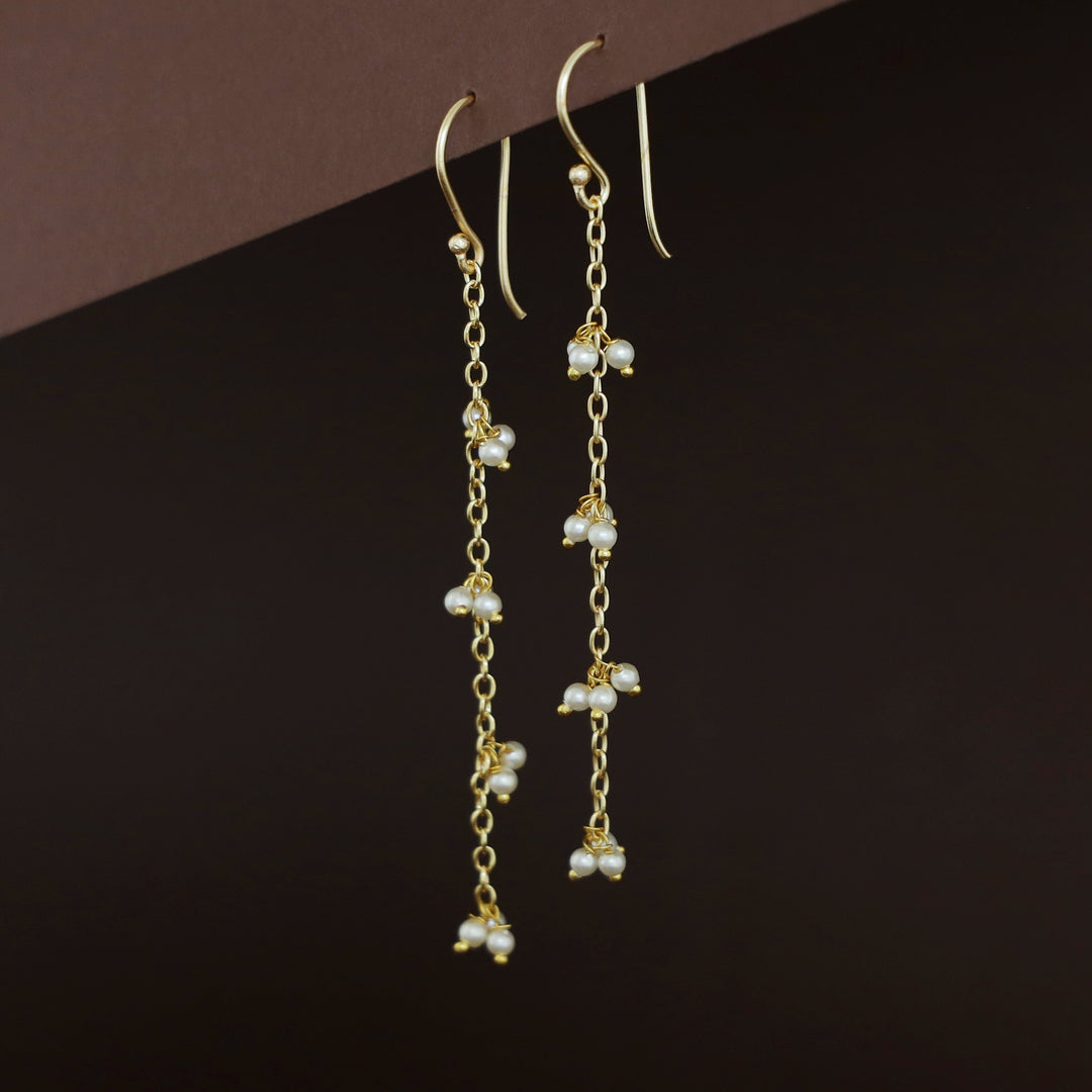 Golden Chainy Cluster Pearl Drop