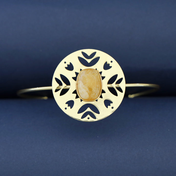 Abhira Golden Circle Oval Natural Stone Bangle