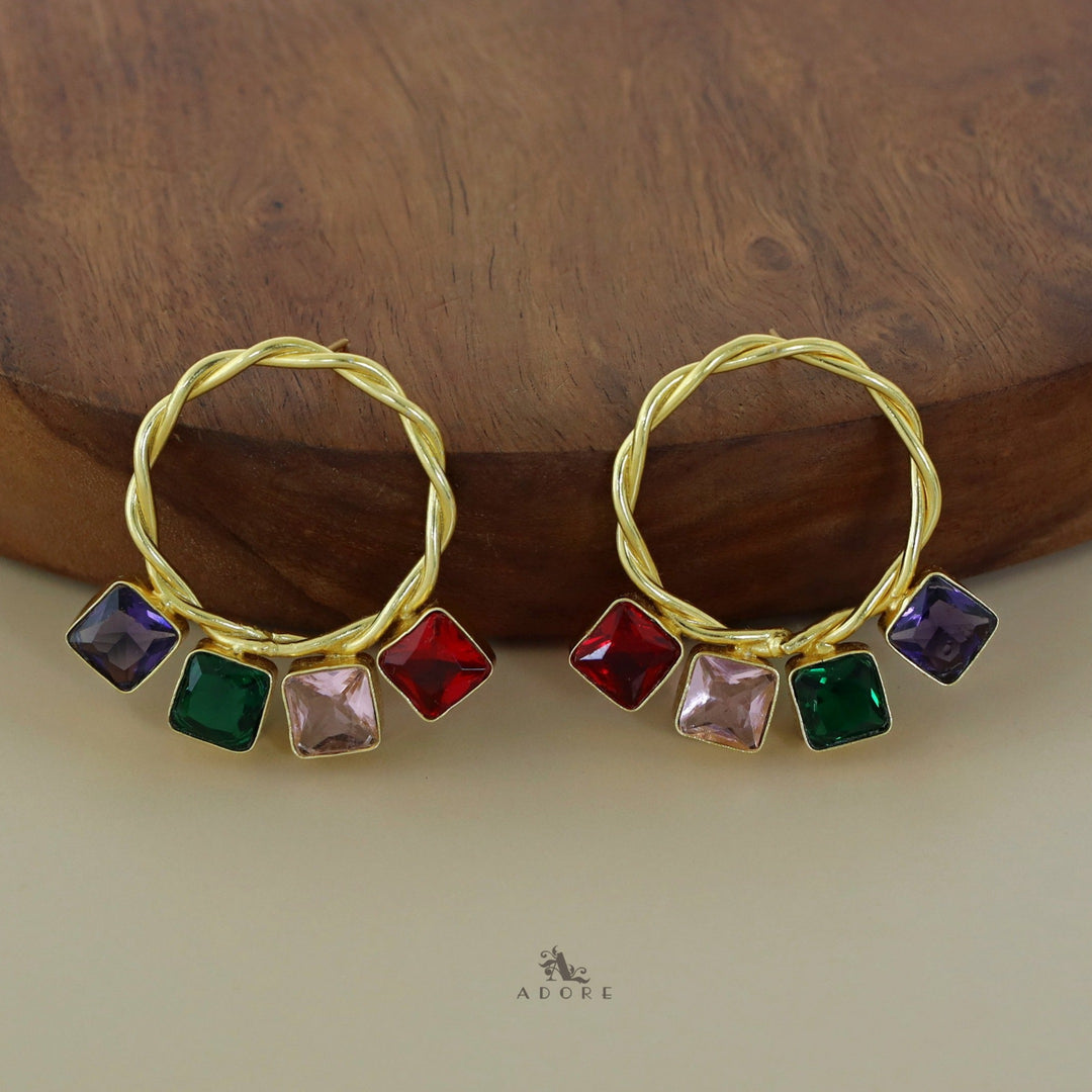 Reiza Twisted Circle Glossy Square Earring