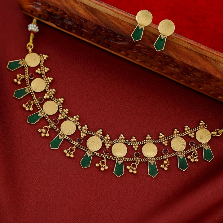 Sridha 2 Layer Kashi Palakka Enamel Choker With Earring