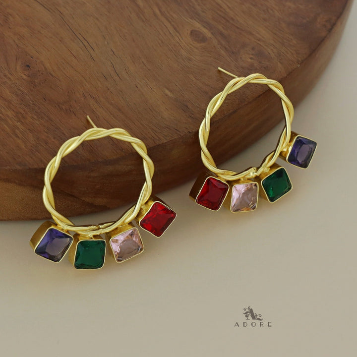 Reiza Twisted Circle Glossy Square Earring