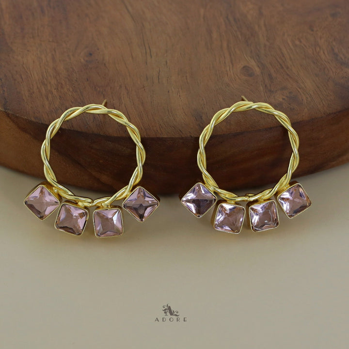Reiza Twisted Circle Glossy Square Earring