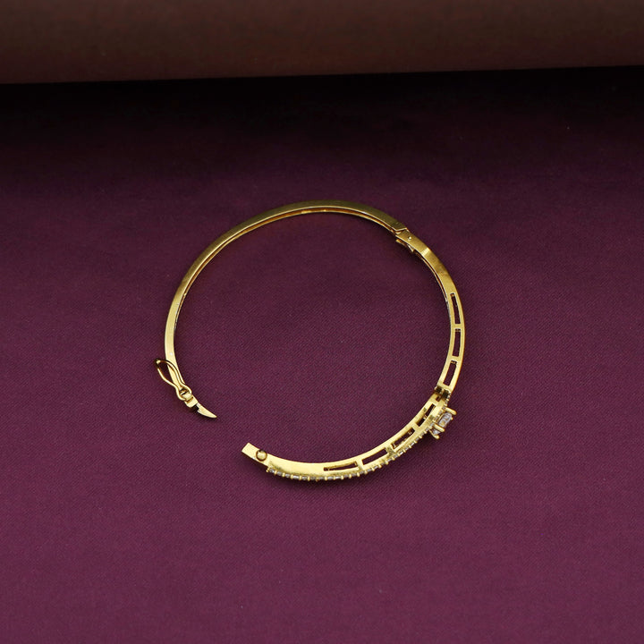 Aniela AD Stone Openable Bangle