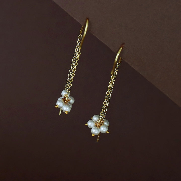 Needle And Thread Pearl Bunch Earring