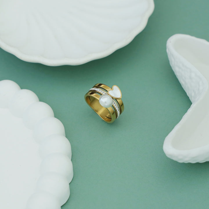 Axel Pearl + Heart Ring