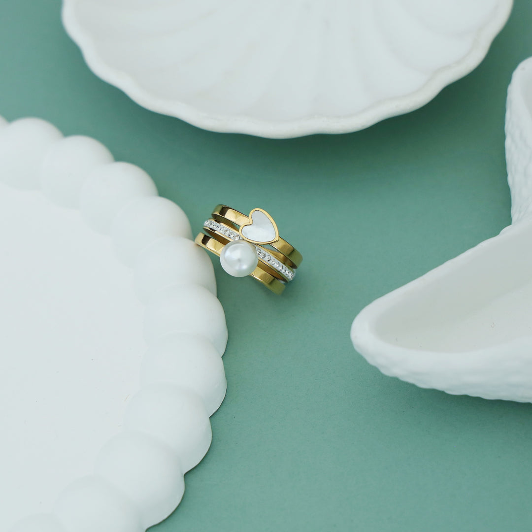 Axel Pearl + Heart Ring