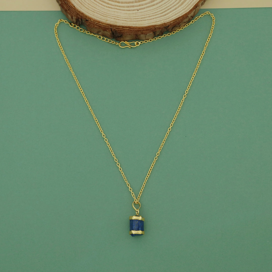 Dhanishta Golden Raw Stone Pendant Neckpiece
