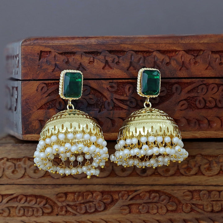 Sangria Golden Pearl Jhumka