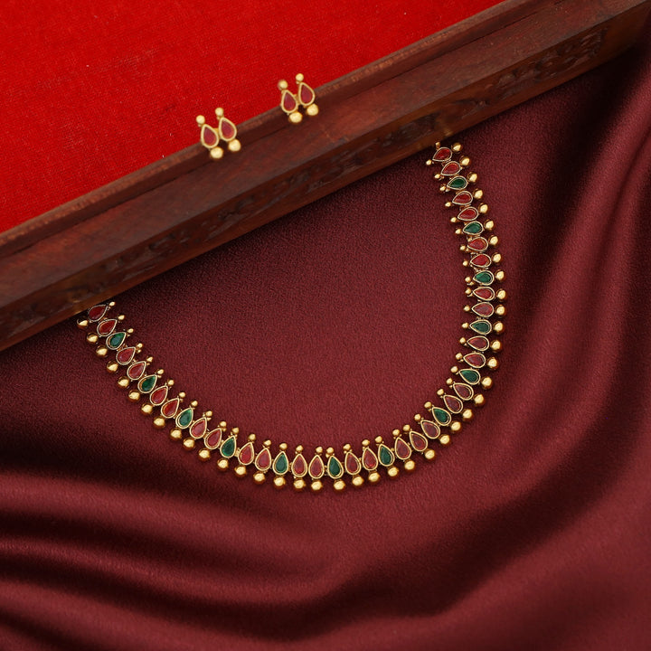 Devalekha Golden Ball Kemp Stone Drop Short Neckpiece With Earring