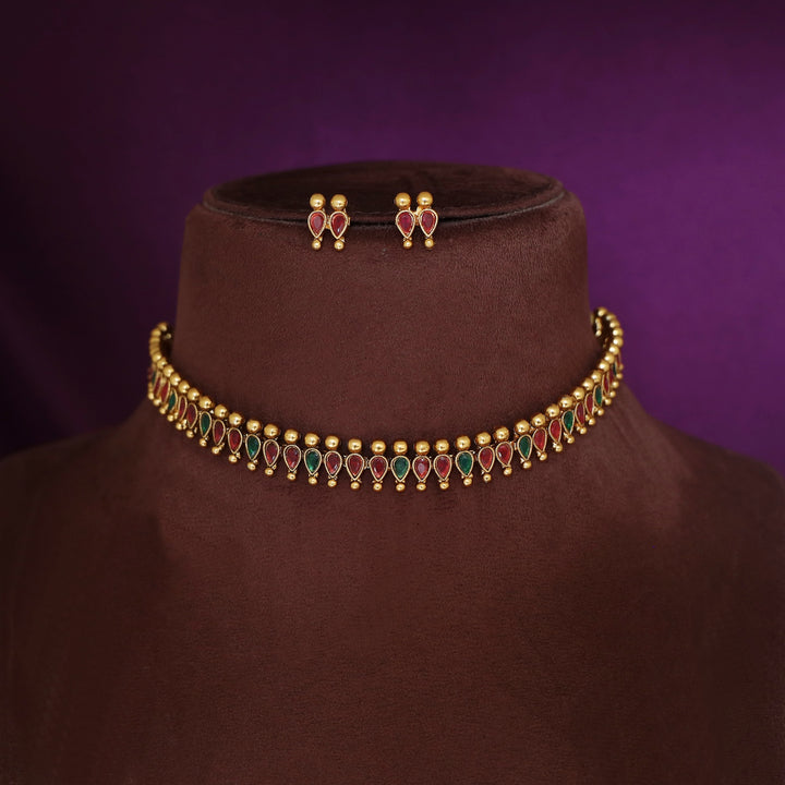 Devalekha Golden Ball Kemp Stone Drop Short Neckpiece With Earring