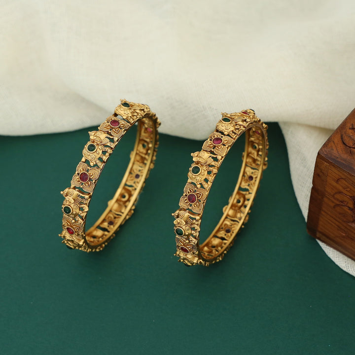 Jayantika Gajavanthi Flower Bangle (Set Of 2)