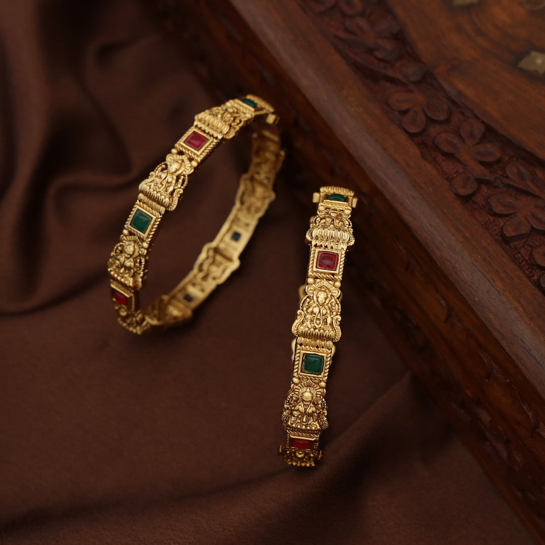 Sadru Lakshmi Square Kemp Stone Bangle (Set Of 2)