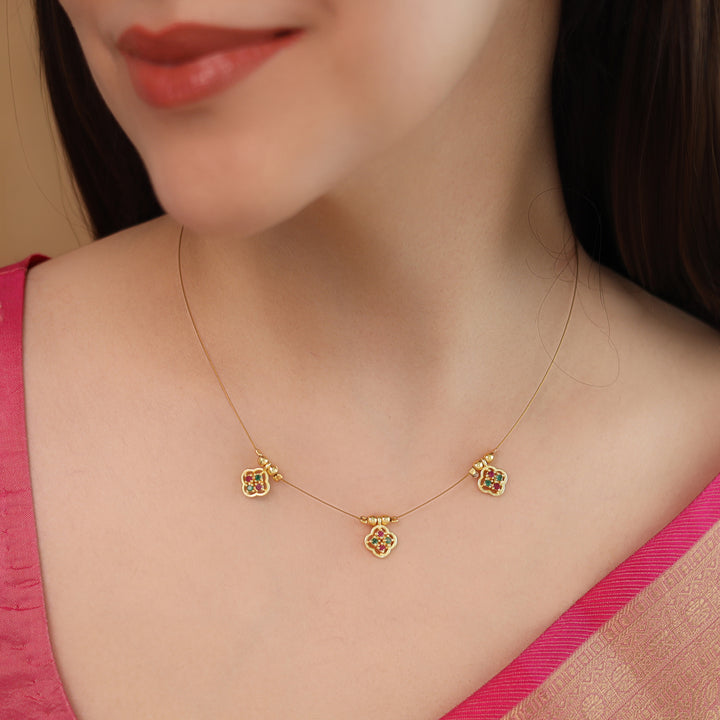 Viaansha Tri Flower String Neckpiece