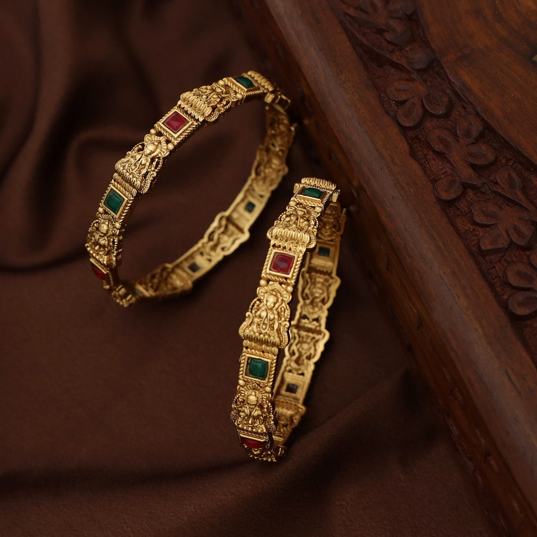 Sadru Lakshmi Square Kemp Stone Bangle (Set Of 2)