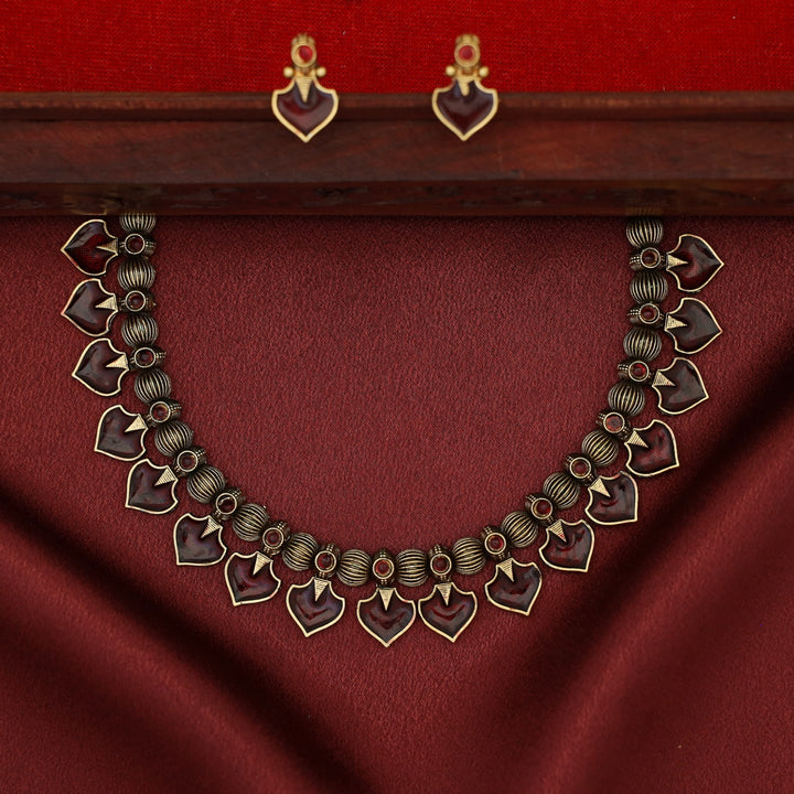 Anasuya Enamel Palakka Short Neckpiece With Earring